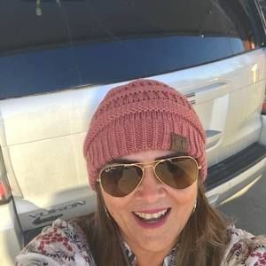 Meet your Posher, Sonia